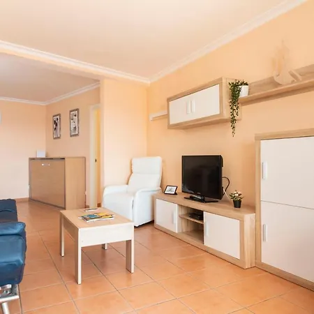 Homeforguest Spacious And Bright Flat On The La Tejita