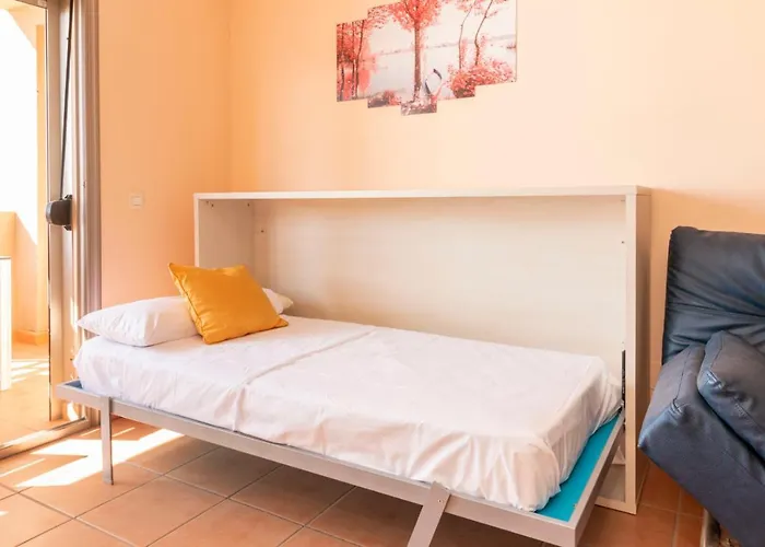 Апартаменты Homeforguest Spacious And Bright Flat On The La Tejita Гранадилла-де-Абона